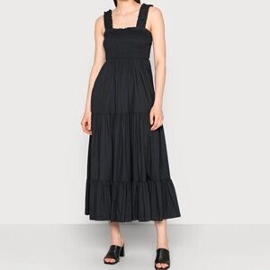 Elegant Black Sleeveless Dress